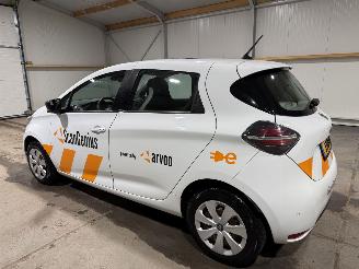 Renault Zoé 52kWh 80kW Life Carshare picture 11