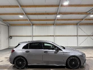 krockskadad bil auto Mercedes A-klasse 180 100kW Automaat AMG Line 2023/9