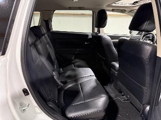 Mitsubishi Outlander 2.0PHEV 89kW AWD Automaat Instyle+ Schuifkanteldak picture 21