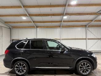 Damaged car BMW X5 XDRIVE30D 190kW Automaat Pano High Executive 2014/5