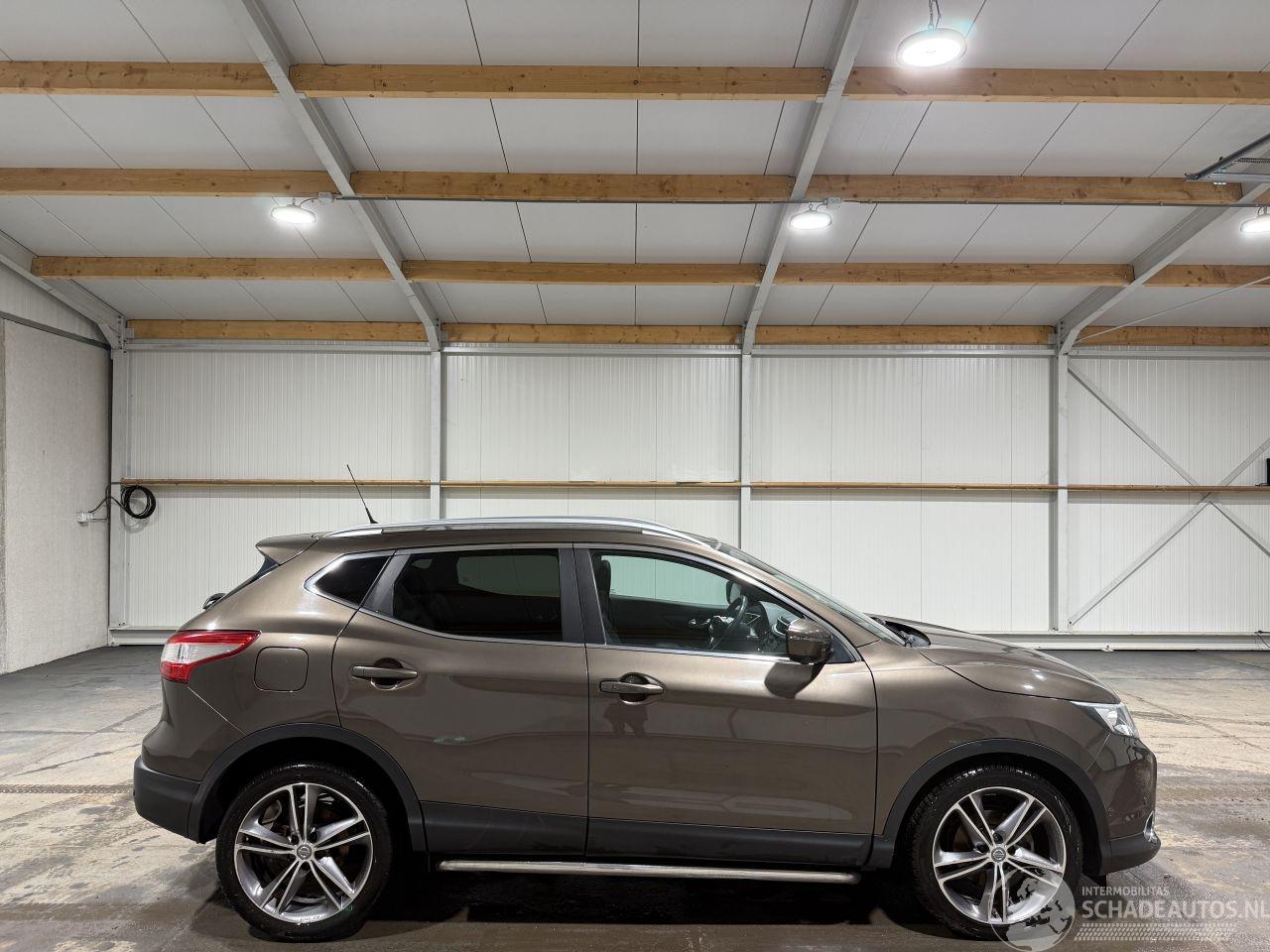 Nissan Qashqai 1.2 85kW Automaat Pano Tekna