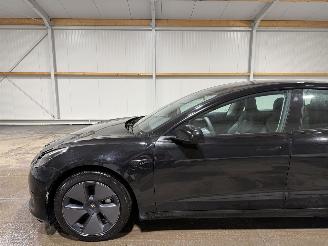 Tesla Model 3 60kWh Standard 175kW RWD Plus picture 13