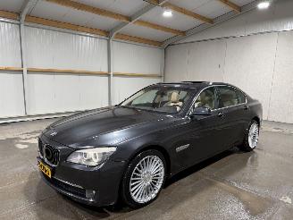 BMW 7-serie 740i 240kW Automaat Schuifkantel Executive picture 9