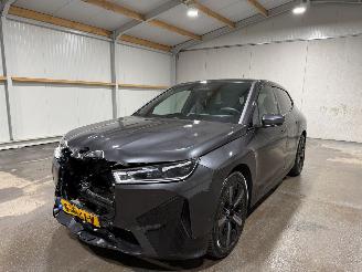 BMW iX 112kWh 385kW  xDrive50 High Executive picture 10