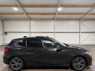 skadebil auto BMW 1-serie 118i 103kW Automaat High Executive Edition Schuifdak 2020/6
