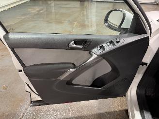 Volkswagen Tiguan 1.4TSI 110kW Navi ECC Camera picture 19