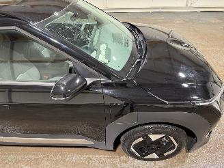 Kia EV3 58.3 kWh  150kW Plus picture 19