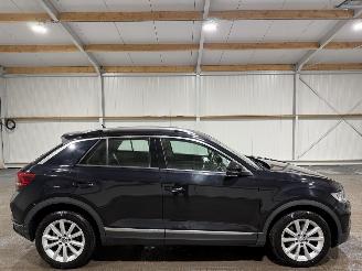 krockskadad bil auto Volkswagen T-Roc 2.0TDI 110kW Automaat Sport 2019/2