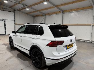 Volkswagen Tiguan 1.5TSI 110kW Automaat ACT HighLine Bussines R  Panoramadak picture 12
