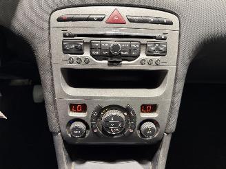 Peugeot 308 1.6VTi 88kW Clima Première picture 18