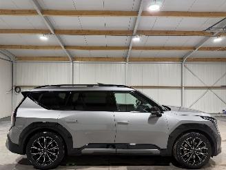 Damaged car Kia EV9 99.8 kWh 283kW Launch Edition GT-Line AWD 6Persoons Pano 2023/12