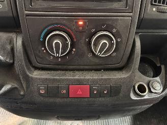 Citroën Jumper 33 2.2HDI 81kW L2H2 Airco picture 18
