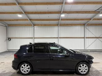 skadebil auto Volkswagen Golf 1.5 eTSI 110kW Automaat R-Line Pano 2020/11