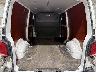 Volkswagen Transporter 2.0TDI 110kW Automaat L2H1 picture 25