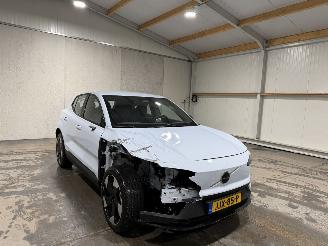 Volvo EX30 69kWh 200kW Single Motor Extended Range Plus picture 3