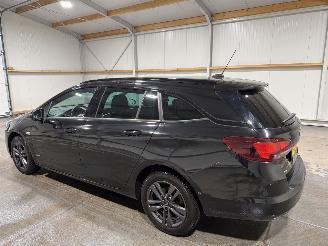 Opel Astra ST 1.2 81kW Clima Camera Design & Tech picture 11