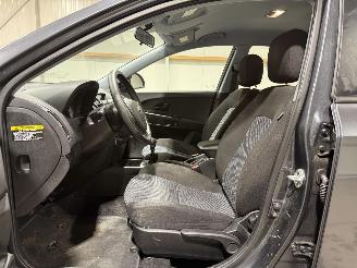 Kia Cee d 1.4 80kW X-Tra ISG Airco picture 13