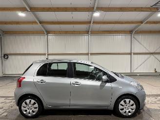 uszkodzony samochody osobowe Toyota Yaris 1.3VVTi 64kW Automaat Airco Sol MMT 2006/4