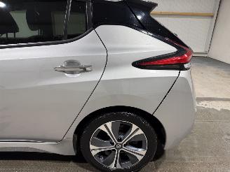 Nissan Leaf 40kWh 110kW Tekna picture 15