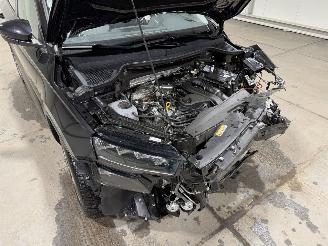 Skoda Karoq 1.5TSI 110kW ACT Business Edition Pano picture 25