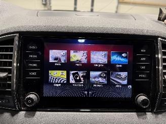 Skoda Karoq 1.5TSI 110kW ACT Business Edition Pano picture 33