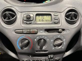 Toyota Yaris 1.3-16V 63kW VVT-i Luna picture 16