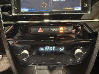 Suzuki Vitara 1.6 88kW Camera Exclusive picture 32
