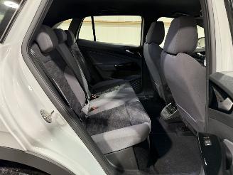 Volkswagen ID.4 77kWh 150kW Pro picture 36