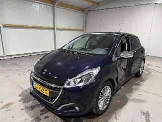 Peugeot 208 1.2PureTech 81kW Clima Allure picture 10