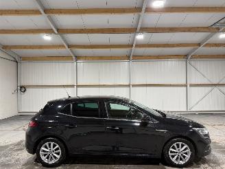 Schadeauto Renault Mégane 1.2TCe 96kW Limited 2018/4