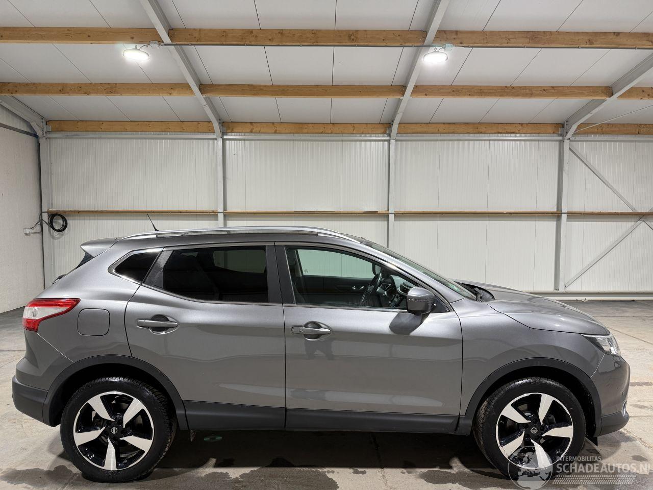 Nissan Qashqai 1.2 85kW Automaat Pano N-Connecta