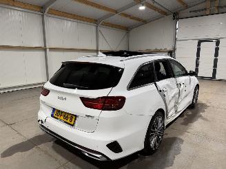 Kia Ceed 1.5T-GDI 103kW Automaat Pano GT-Plusline picture 6