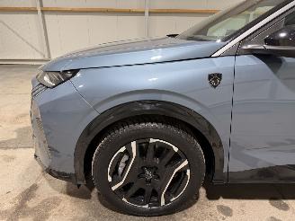 Peugeot e-3008 73kWh 157kWh GT Avantage 210 picture 15