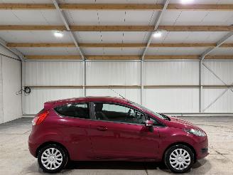 Vaurioauto  passenger cars Ford Fiesta 1.0 48kW Airco Style 2014/9