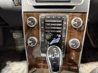 Volvo V-60 2.0T5 180kW Automaat Summum Schuifkantel picture 31