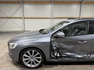 Volvo V-60 2.0T5 180kW Automaat Summum Schuifkantel picture 15