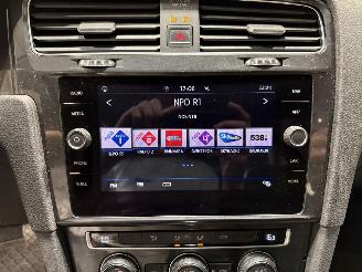 Volkswagen Golf 1.6TDI 85kW Automaat Trendline picture 16