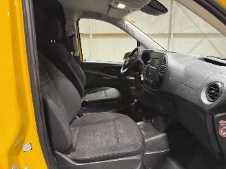 Mercedes Vito 111CDI 84kW Airco Navi Lang picture 19