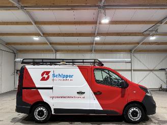 krockskadad bil bedrijf Opel Vivaro 1.6CDTI 70kW Airco Cruise Edition 2018/3