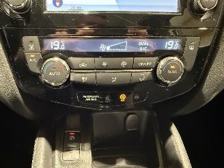 Nissan Qashqai 1.2 85kW Tekna 360° camera picture 16
