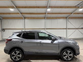 Schadeauto Nissan Qashqai 1.2 85kW Tekna 360° camera 2017/8