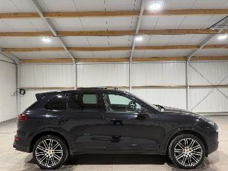 Porsche Cayenne S E-HYBRID 3.0S 245kW Pano picture 1