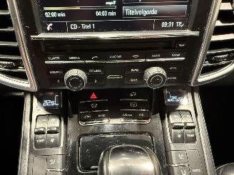 Porsche Cayenne S E-HYBRID 3.0S 245kW Pano picture 20