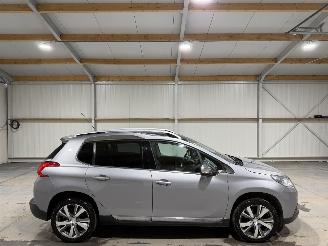 Auto incidentate Peugeot 2008 1.6e-HDI 85kW Allure Clima Pano 2014/1