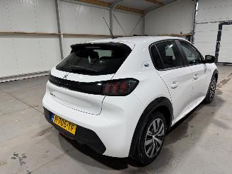 Peugeot e-208 50kWH 100kW Active picture 6