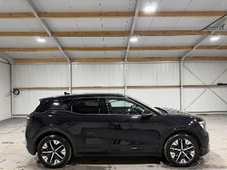 Schadeauto Ford Explorer 77kWh 210kW Extended Range RWD 2025/7