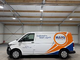 Volkswagen Transporter 2.0TDI 81kW Airco L2H1 Comfortline picture 8