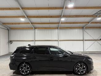 Damaged car Peugeot 308 SW 1.2PT 96kW Allure Pack Business 2023/1
