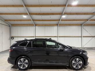 uszkodzony samochody osobowe Skoda Enyaq 60kWh 132kW Memoryseat Pano Camera iV 60 2022/9