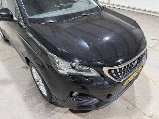 Peugeot 3008 1.2PT 96kW Blue Lease Executive picture 19